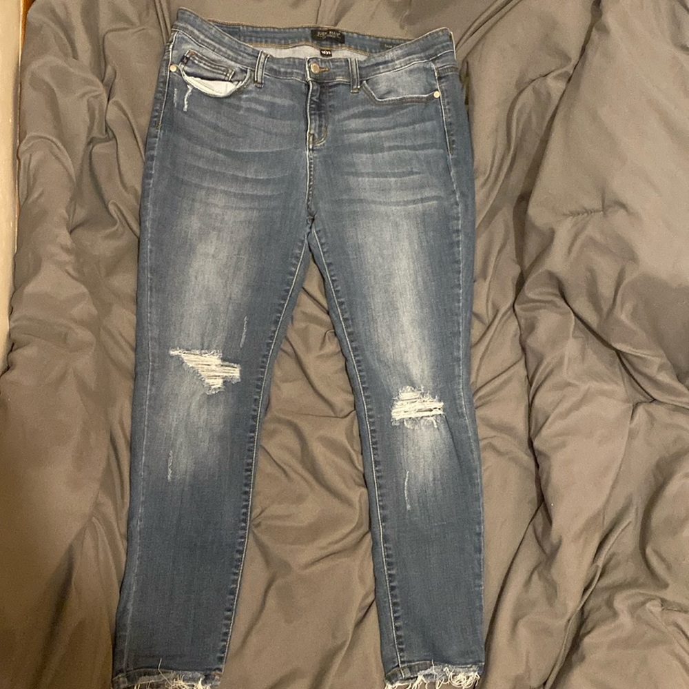 Mid Rise Slim Fit Judy Blue Jeans